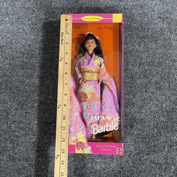 Vintage Japanese Barbie Doll 14163 Collector Edition Dolls of the World Mattel N - Picture 10 of 11